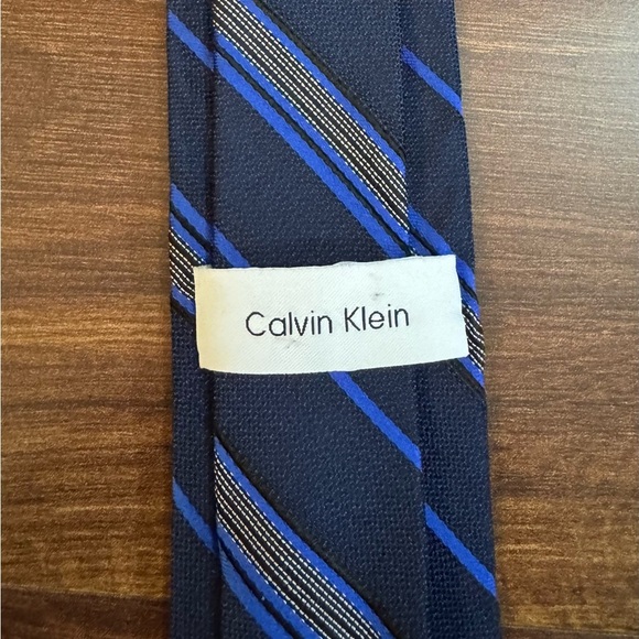 CALVIN KLEIN Blue and Black Striped Tie - Picture 4 of 8